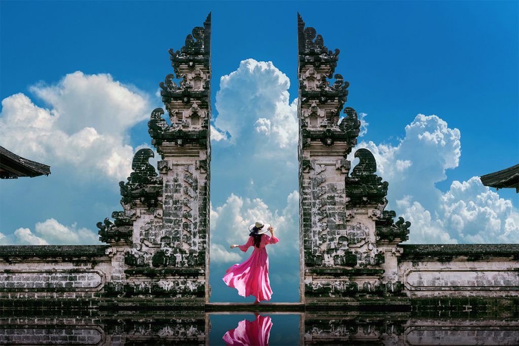 pura lempuyang bali